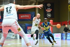 Basketball_Raiffeisen_Flyers_Wels_vs_UBSC_Graz-3-2
