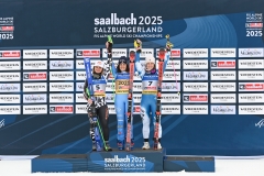 SAALBACH, AUSTRIA, 13.FEB.25 - ALPINE SKIING - FLOWERS CEREMONY IM RTL DAMEN- FIS ALPINE WORLD SKI CHAMPIONSHIPS SAALBACH 2025
IMAGE  SHOWS : Alice Robinson (NZL), Federica Brignone (ITA) and Paula Moltzan (USA)
PHOTO: SMP/WINTER